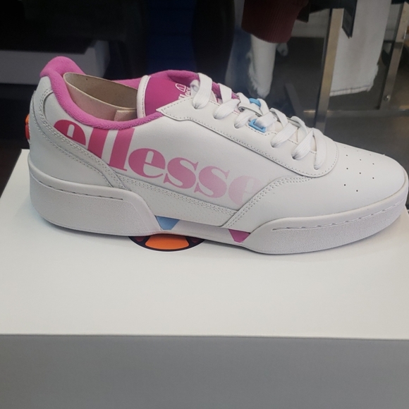 ellesse sneakers for ladies